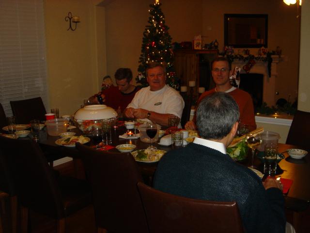 2004/12(Dec)/09(Christmas-Day)/640x480_2004-12-25 18-31-36.JPG